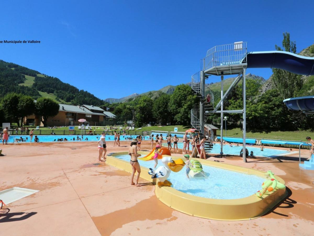 Appartement 3 Pieces Pour 6 Avec Wifi Et Animaux Acceptes A Valloire. - Fr-1-263-56 Apartment